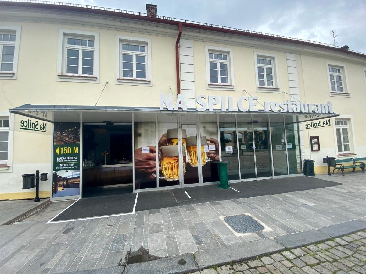 Ferienwohnung Apartman Dafi Pilsen Exterior foto
